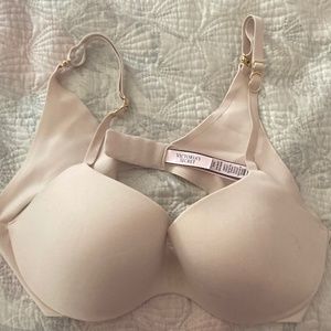 VICTORIA SECRET LINED DEMI BRA